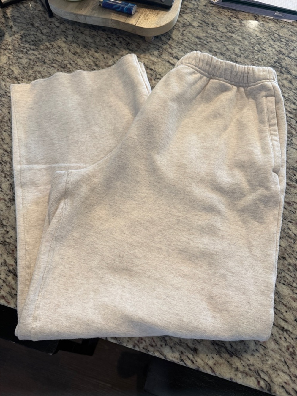 Skims Cotton Fleece Straight Leg Pants in Light Heather Grey Size Large - Picture 2 of 5